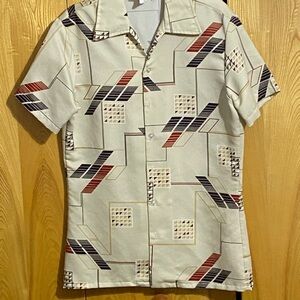 Geometric Patterned Short Sleeve Dress Shirt